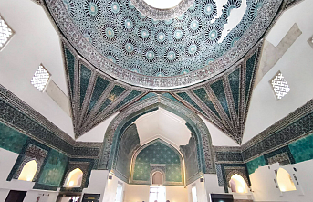 Konya’nın Mavi İncisi: Karatay Medresesi ve Eşsiz Çini Sanatı