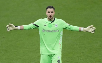 Konyaspor’un Genç Eldiveni Deniz Ertaş’a Avrupa Kıskacı: Bundesliga ve Ligue 1 Takipte!